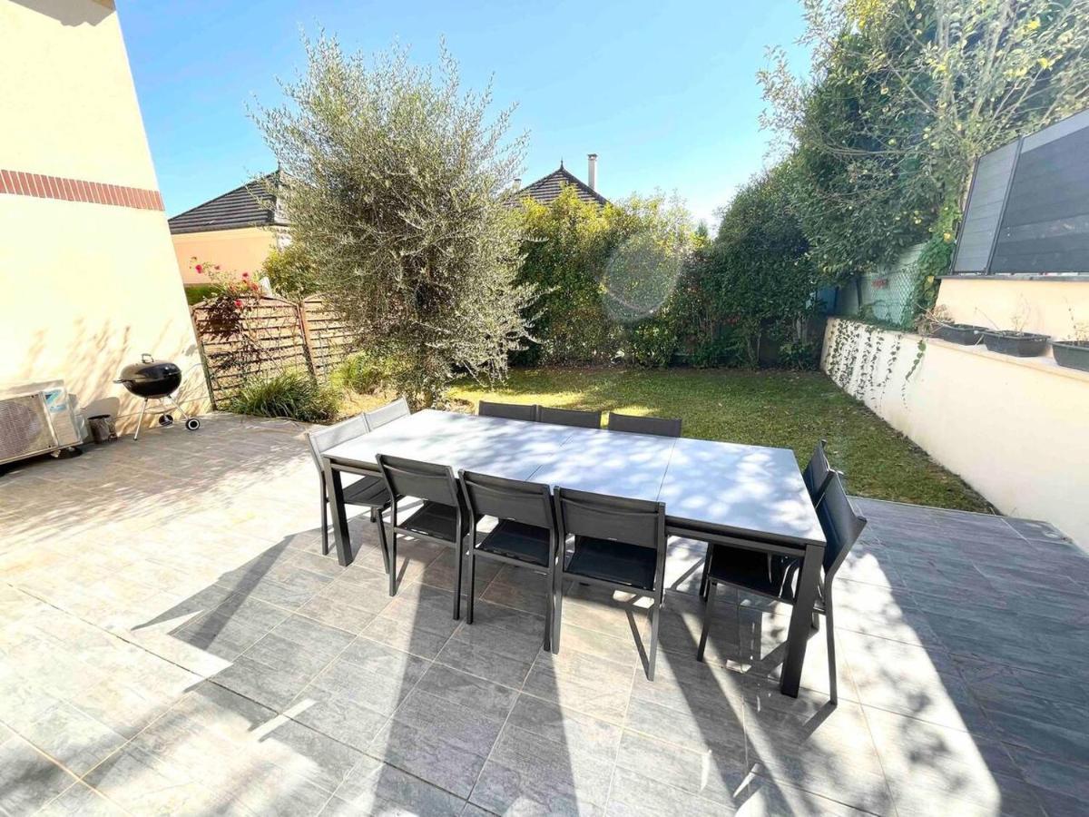 Family Disney House Magny-le-Hongre Exterior foto